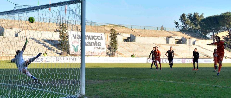 Pistoiese-Lupa Roma 1-1.Videocommento di Gianni Zei